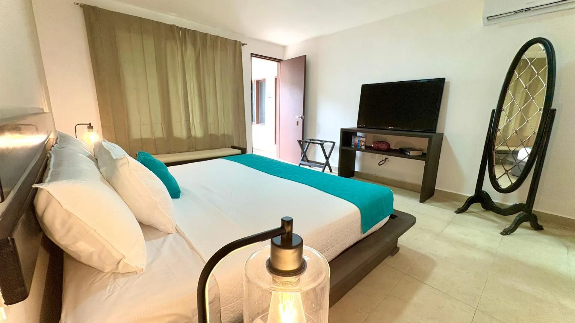 Hotel Aria Quinta Avenida & Rooftop プレヤデルカーメン メキシコ